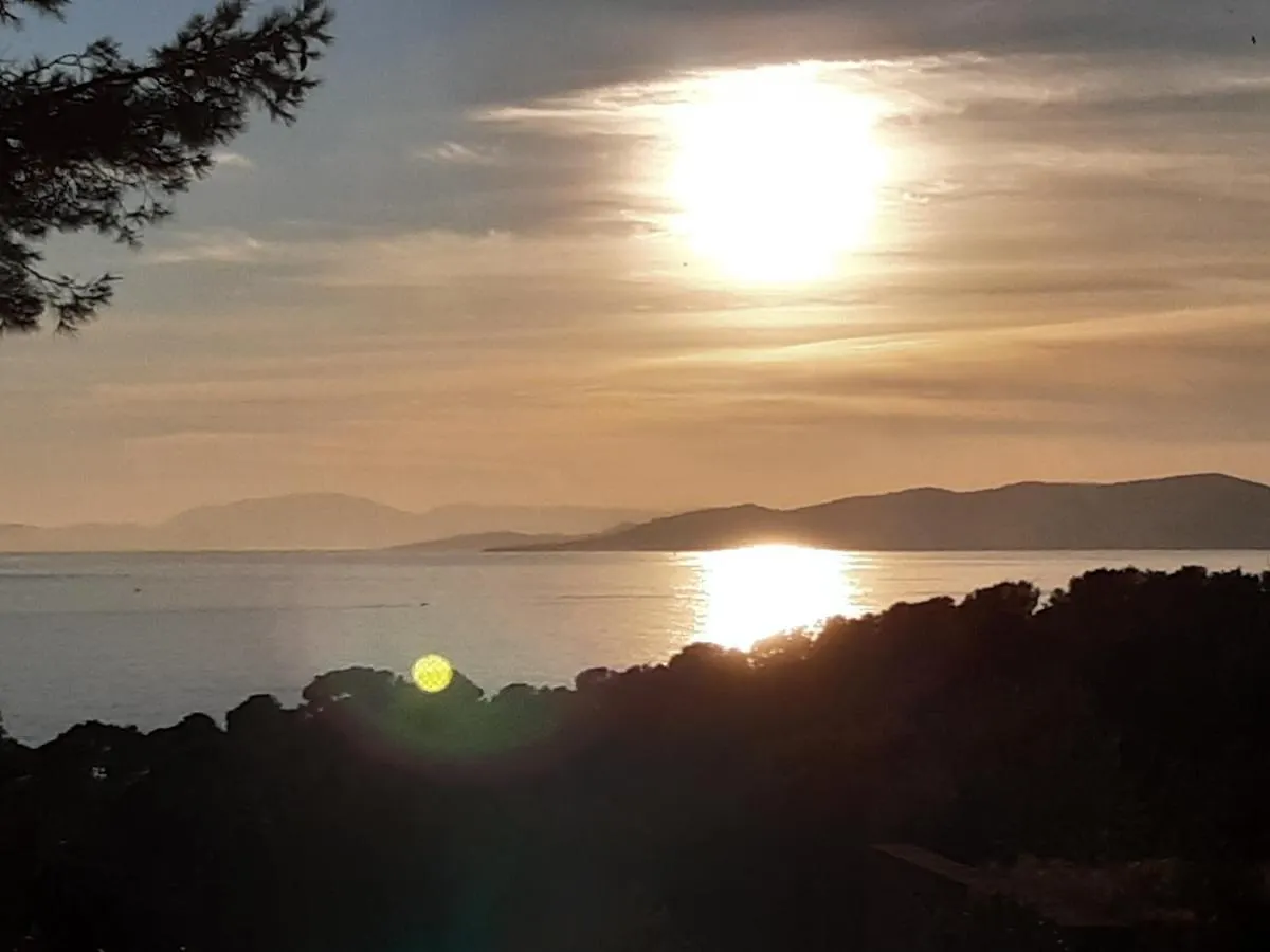 Villa Anadine - Aiguebonne Boulouris - Pleine Vue Mer - A 5 Minutes A Pied De La Plage - Climatisee Saint-Raphaël