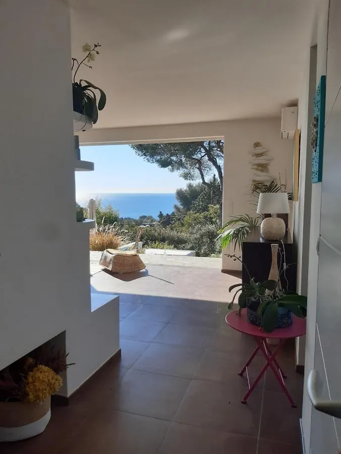 Villa Anadine - Aiguebonne Boulouris - Pleine Vue Mer - A 5 Minutes A Pied De La Plage - Climatisee Saint-Raphaël
